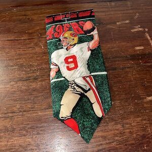 Vintage San Francisco SF 49ers Candlestick 100% silk football theme neck tie